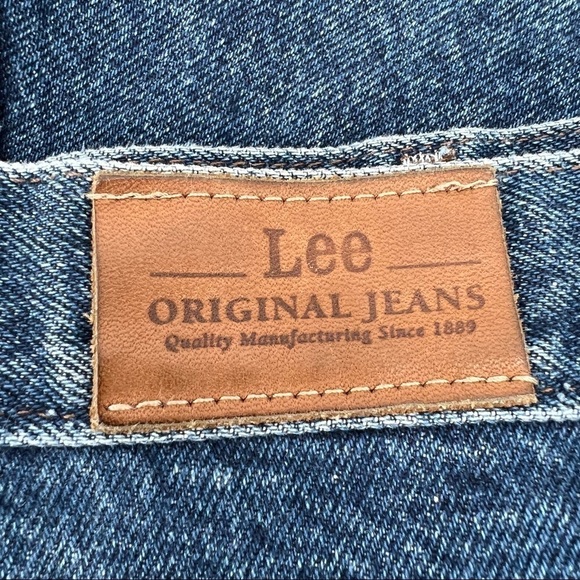 Lee Women's Cut Off Frayed Hem Denim, Jean Shorts Size 16 - Picture 2 of 6